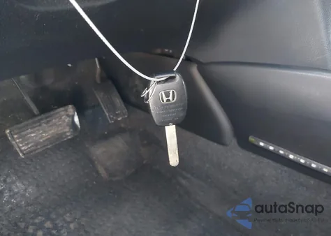 2011 Honda Accord 2.4 Lx from USA, damaged, VIN 1HGCP2F3XBA000642